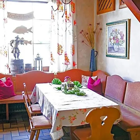 Brauereigasthof Schwanenbraeu 3* Эберманнштадт